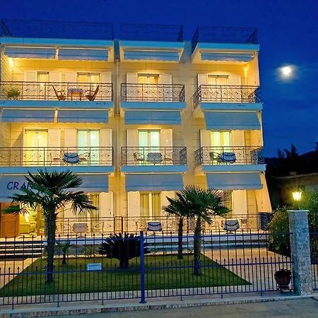 Grand Apartment *